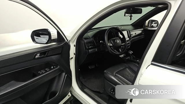 Ssangyong Rexton Sports id 4356137 из Кореи 30