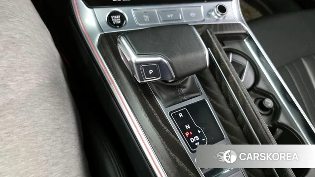 Audi A6 (C8) id 3877879 из Кореи 19