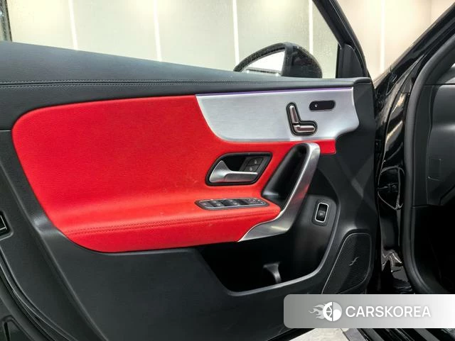 Mercedes-Benz Class A AMG id 4222157 из Китая 15