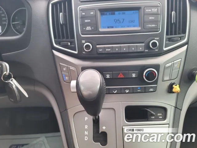 Hyundai The New Grand Starex id 2932997 из Кореи 19