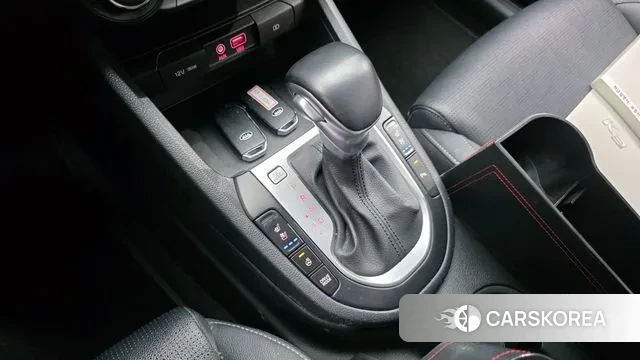 Kia Come New K3 id 3515183 из Кореи 19