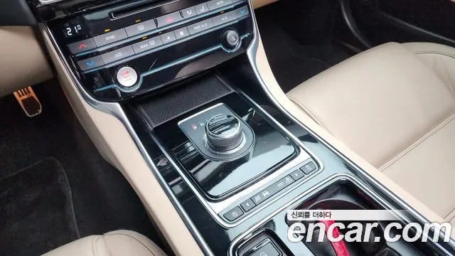 Jaguar XE id 2659886 из Кореи 19