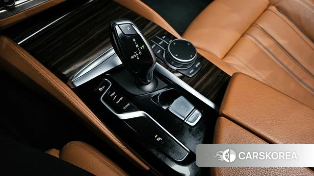 BMW 5 Series (G30) id 3843354 из Кореи 19