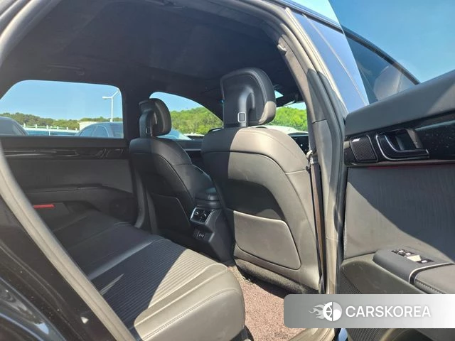 Hyundai Grandeur (GN7) id 4334022 из Кореи 19
