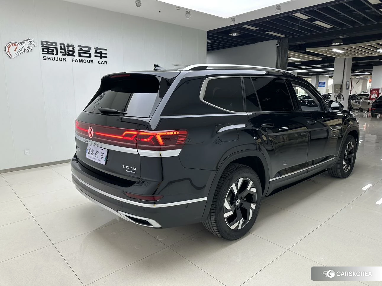 Volkswagen Tourang id 4420313 из Китая 17