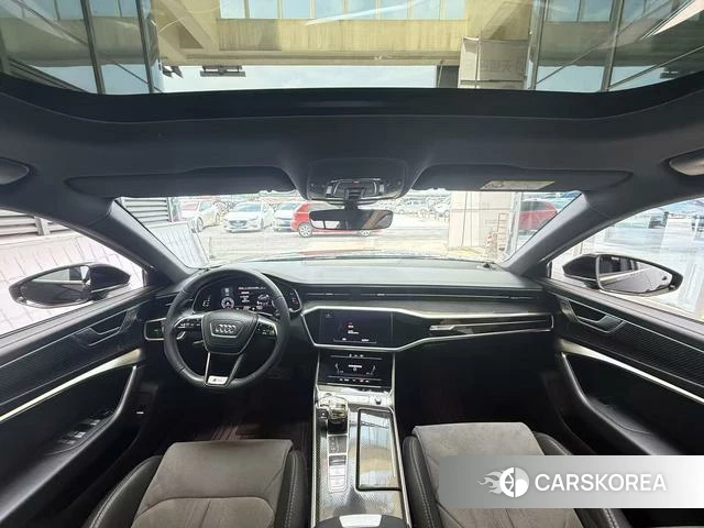 Audi A6L id 4300386 из Китая 9