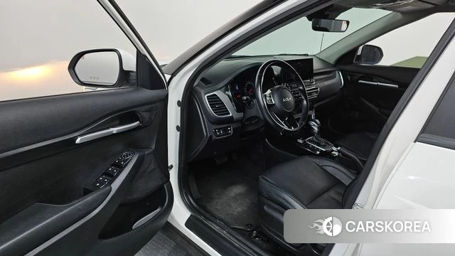 Kia Seltos id 3812325 из Кореи 19