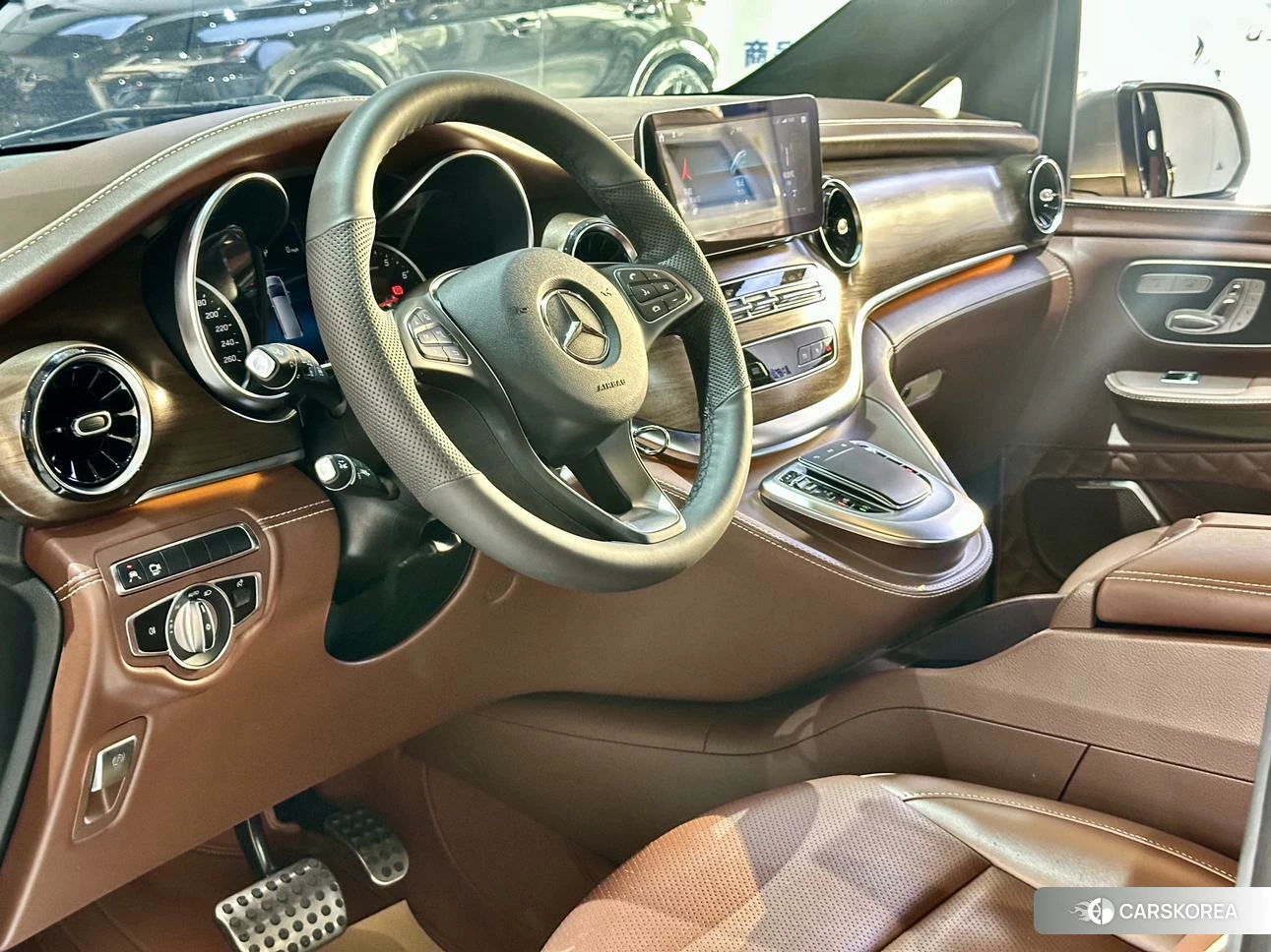 Mercedes-Benz V-class id 4426710 из Китая 20