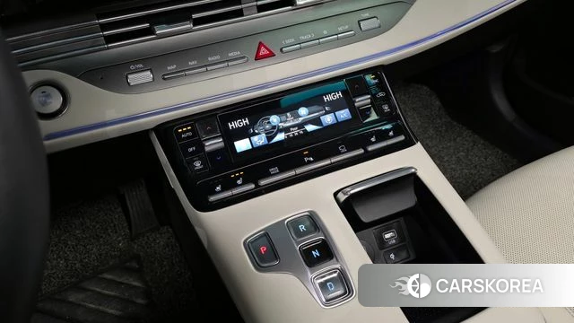 Hyundai The New Grandeur IG id 3799478 из Кореи 19