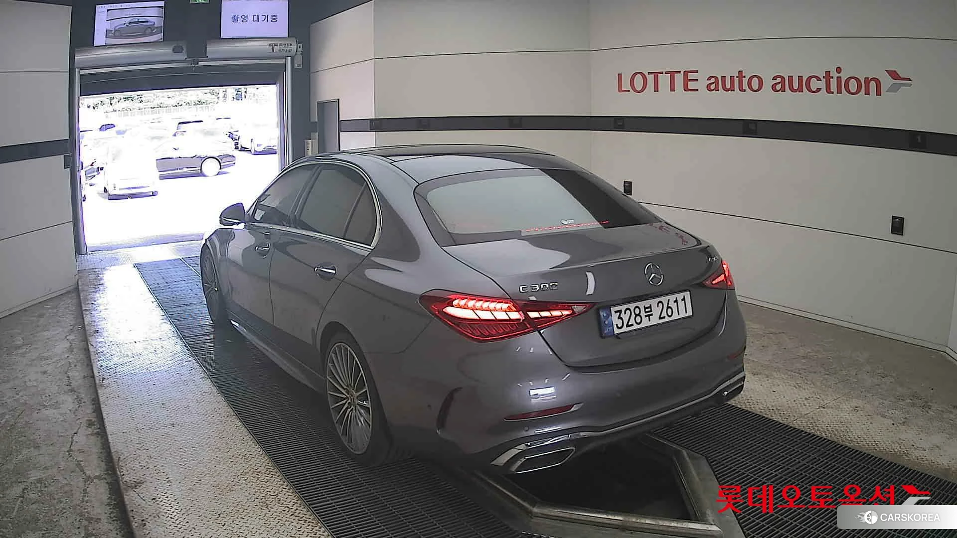 Mercedes-Benz Mercedes-Benz C300 4MATIC id 4498464 из Кореи 36