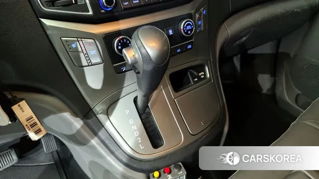 Hyundai The New Grand Starex id 3423407 из Кореи 19