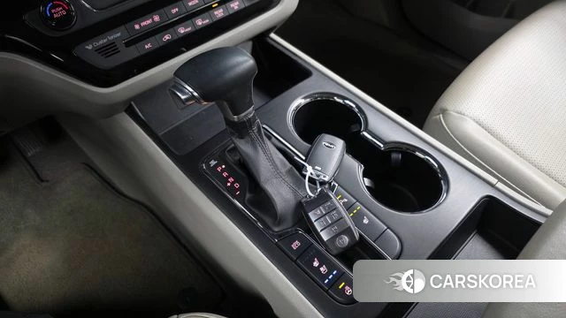 Kia The New Carnival id 3899644 из Кореи 19