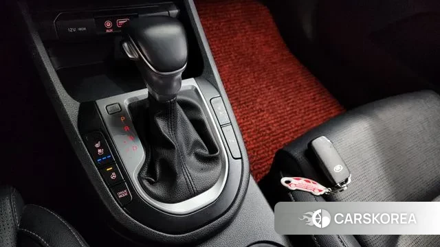 Kia Come New K3 id 3474860 из Кореи 19