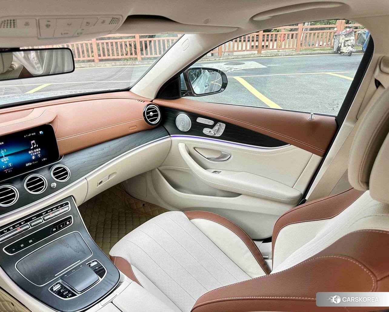 Mercedes-Benz E-class id 4512892 из Китая 26