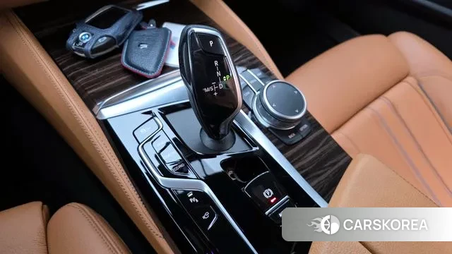 BMW 5 Series (G30) id 3669113 из Кореи 19