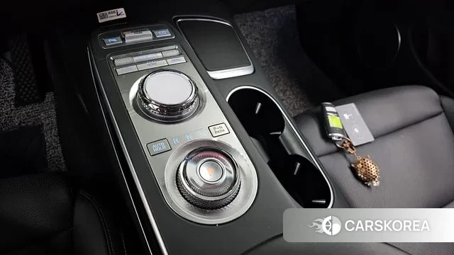 Genesis GV70 id 3477507 из Кореи 19