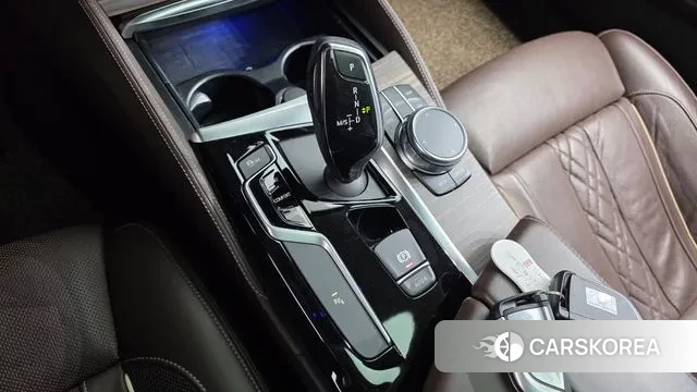 BMW 5 Series (G30) id 3574204 из Кореи 19