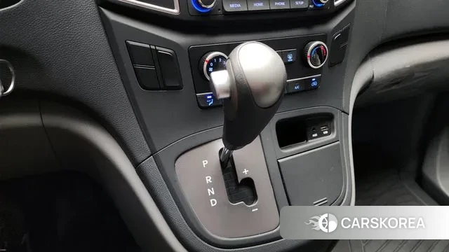 Hyundai The New Grand Starex id 3090422 из Кореи 19