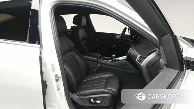 BMW X6 (G06) id 3800692 из Кореи 19