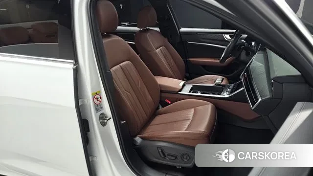 Audi A6 (C8) id 3361747 из Кореи 19