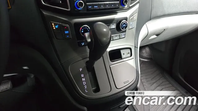 Hyundai The New Grand Starex id 2761895 из Кореи 19
