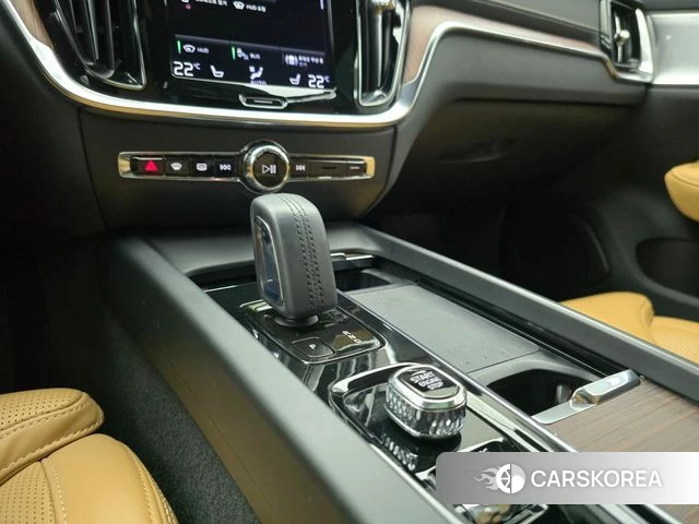 Volvo V60 Cross-Country 2nd Generation id 4793688 из Кореи 19
