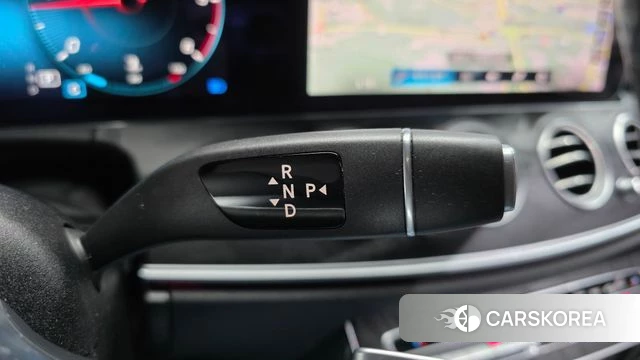 Mercedes-Benz E-Class W213 id 4688184 из Кореи 32
