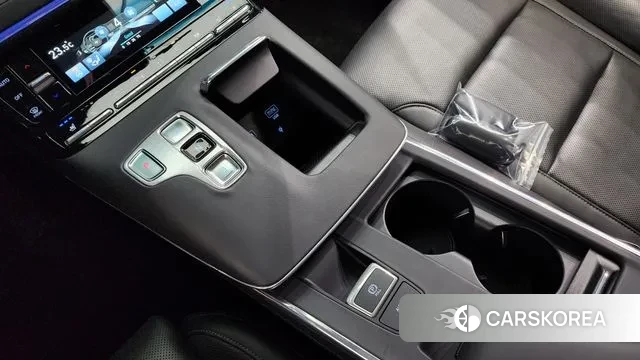 Hyundai The New Grandeur IG id 3043526 из Кореи 19