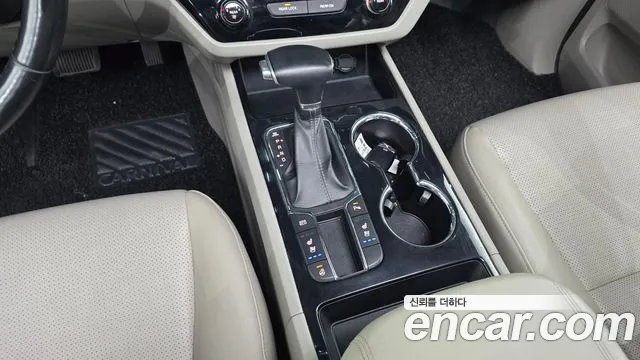 Kia The New Carnival id 2765477 из Кореи 19