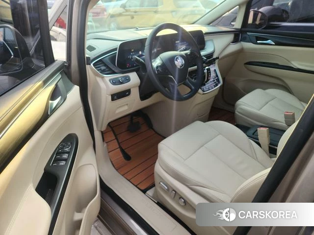 Buick GL8 id 3858053 из Китая 17