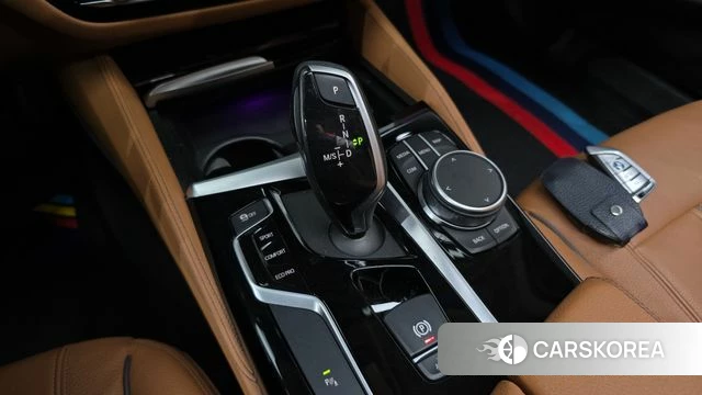 BMW 5 Series (G30) id 4683930 из Кореи 32