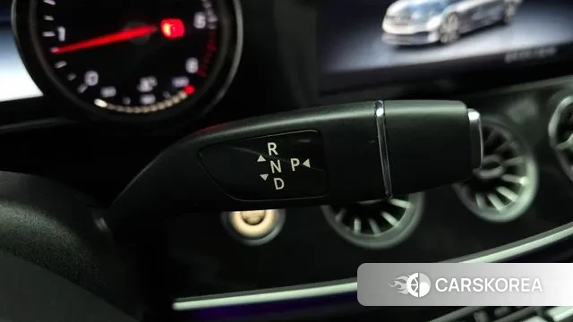 Mercedes-Benz E-Class W213 id 3574022 из Кореи 19