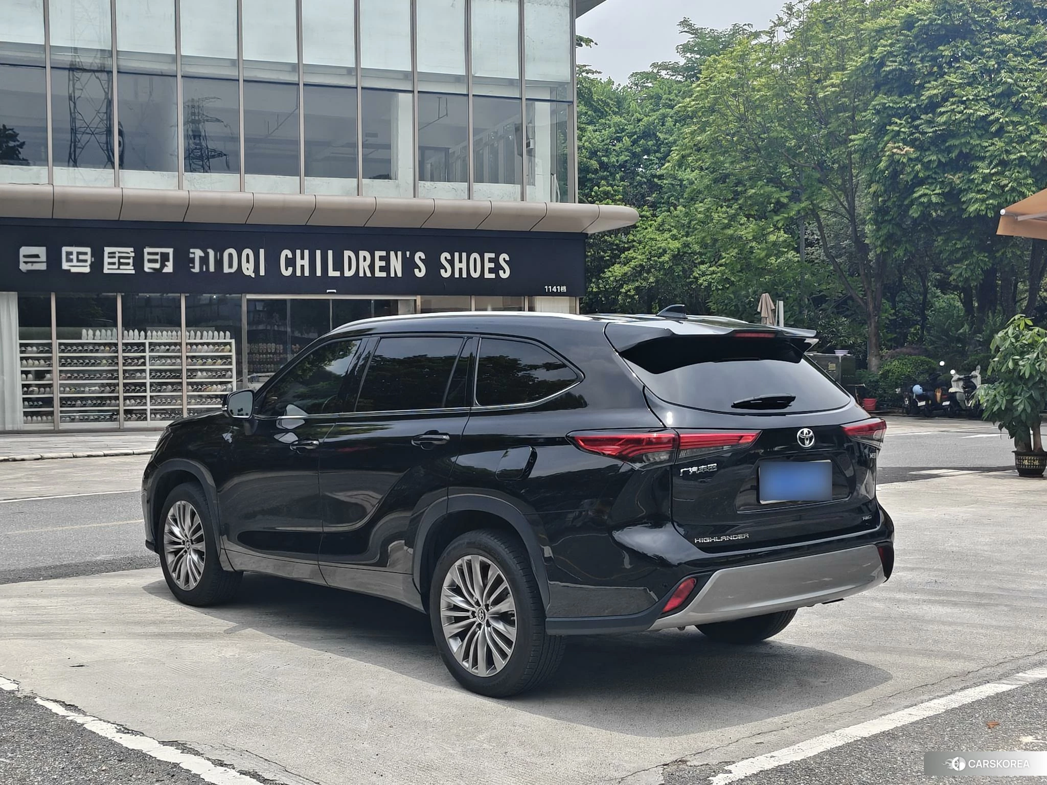Toyota Highlander id 4504963 из Китая 9
