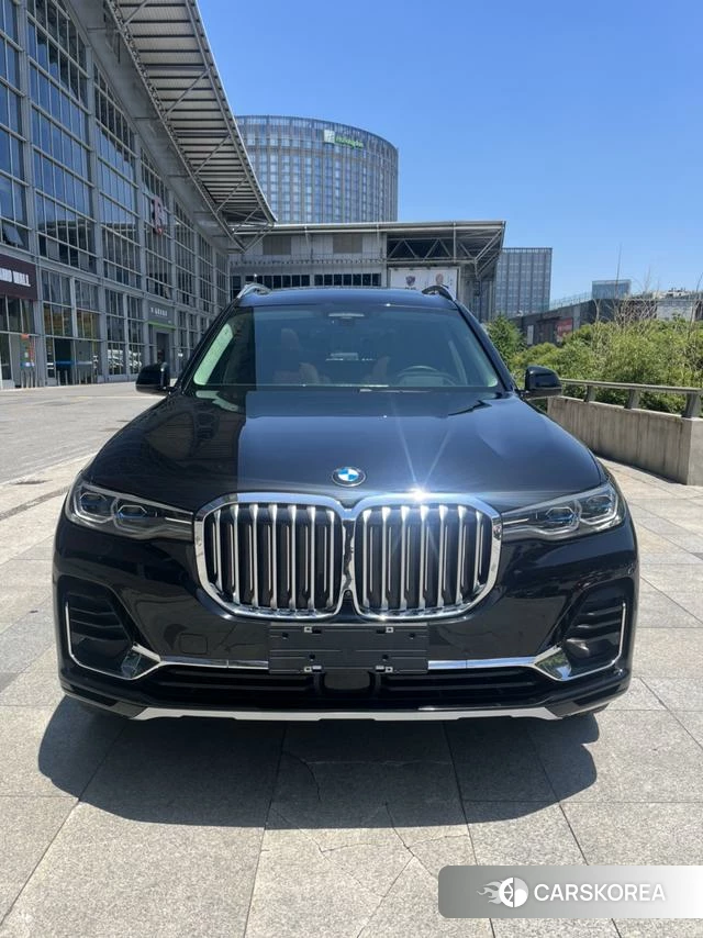 BMW X7 id 4277872 из Китая 15