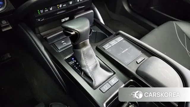 Lexus ES300h 7th generation id 3154376 из Кореи 19