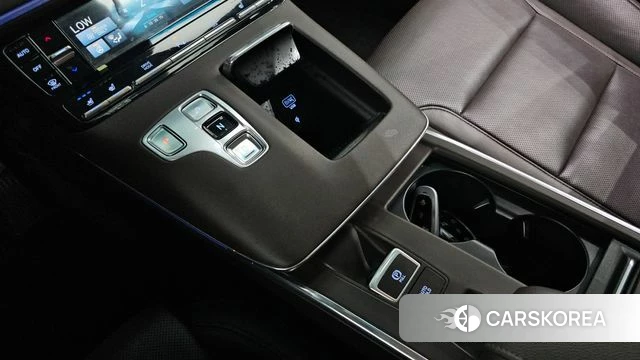 Hyundai The New Grandeur IG Hybrid id 4619515 из Кореи 19