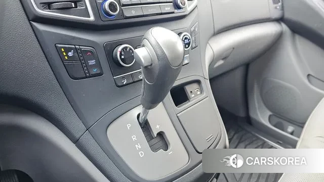 Hyundai The New Grand Starex id 3723817 из Кореи 19