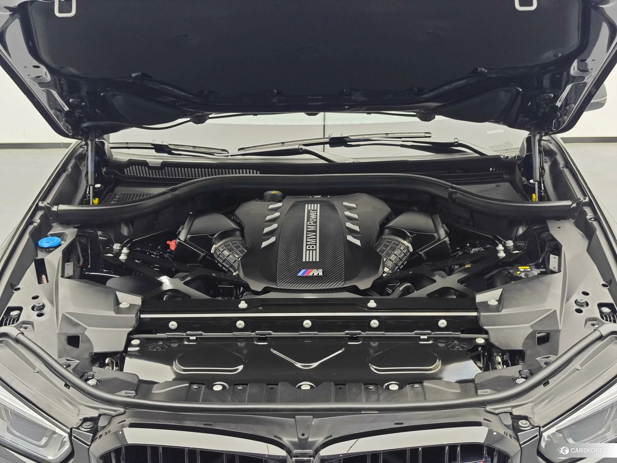 BMW X5 M id 4510635 из Китая 19
