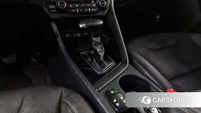 Kia Niro id 3150436 из Кореи 19