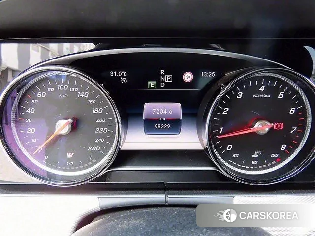 Mercedes-Benz E-Class W213 id 3076798 из Кореи 19