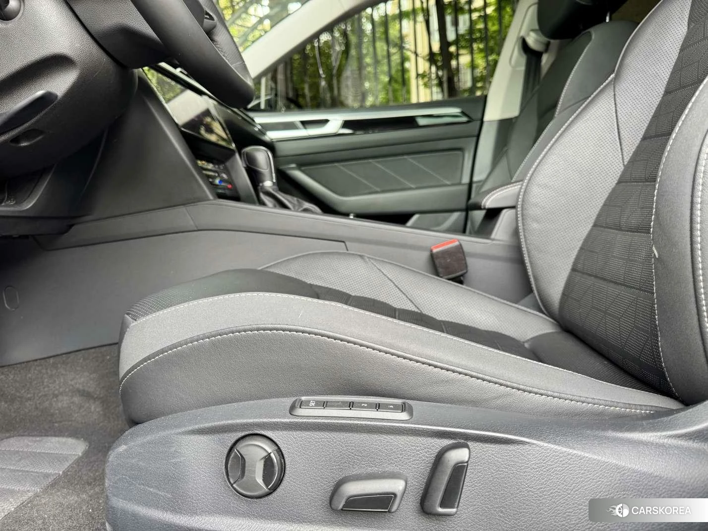 Volkswagen CC id 4461844 из Китая 11