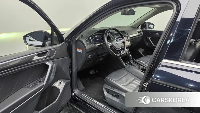 Volkswagen Tiguan Allspace id 4535608 из Кореи 31