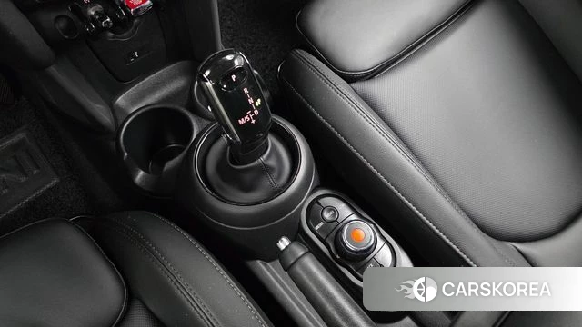 Mini Cooper id 4250878 из Кореи 29