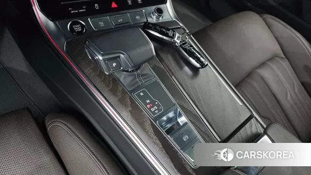 Audi A6 (C8) id 3518356 из Кореи 19