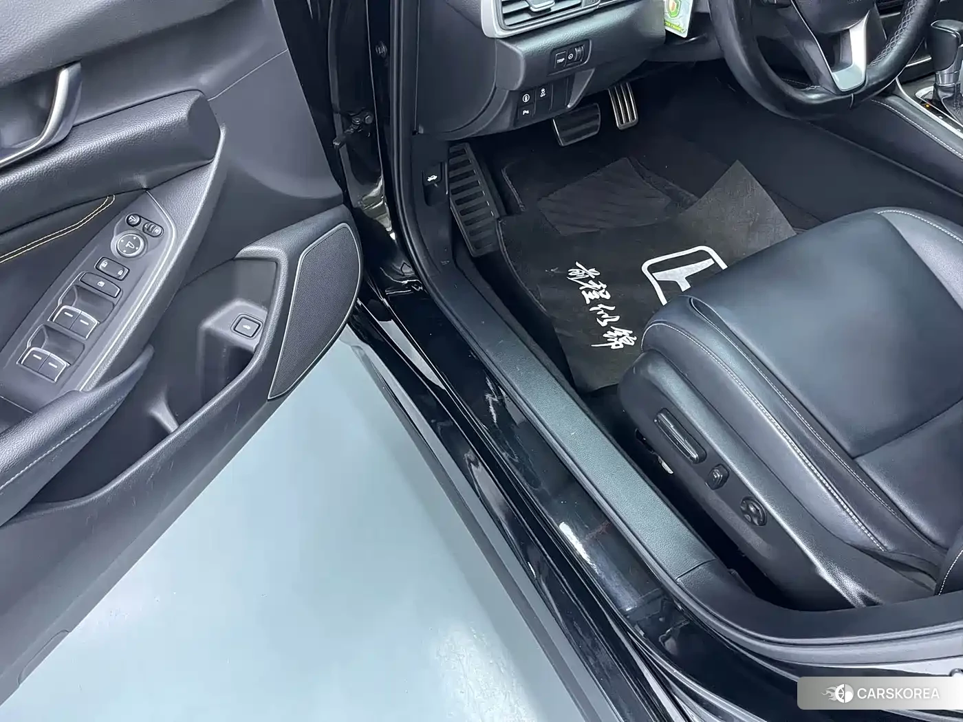 Honda Accord id 4514312 из Китая 14