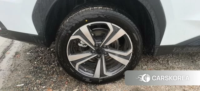 Geely Automobile Boyue L id 3920168 из Китая 14