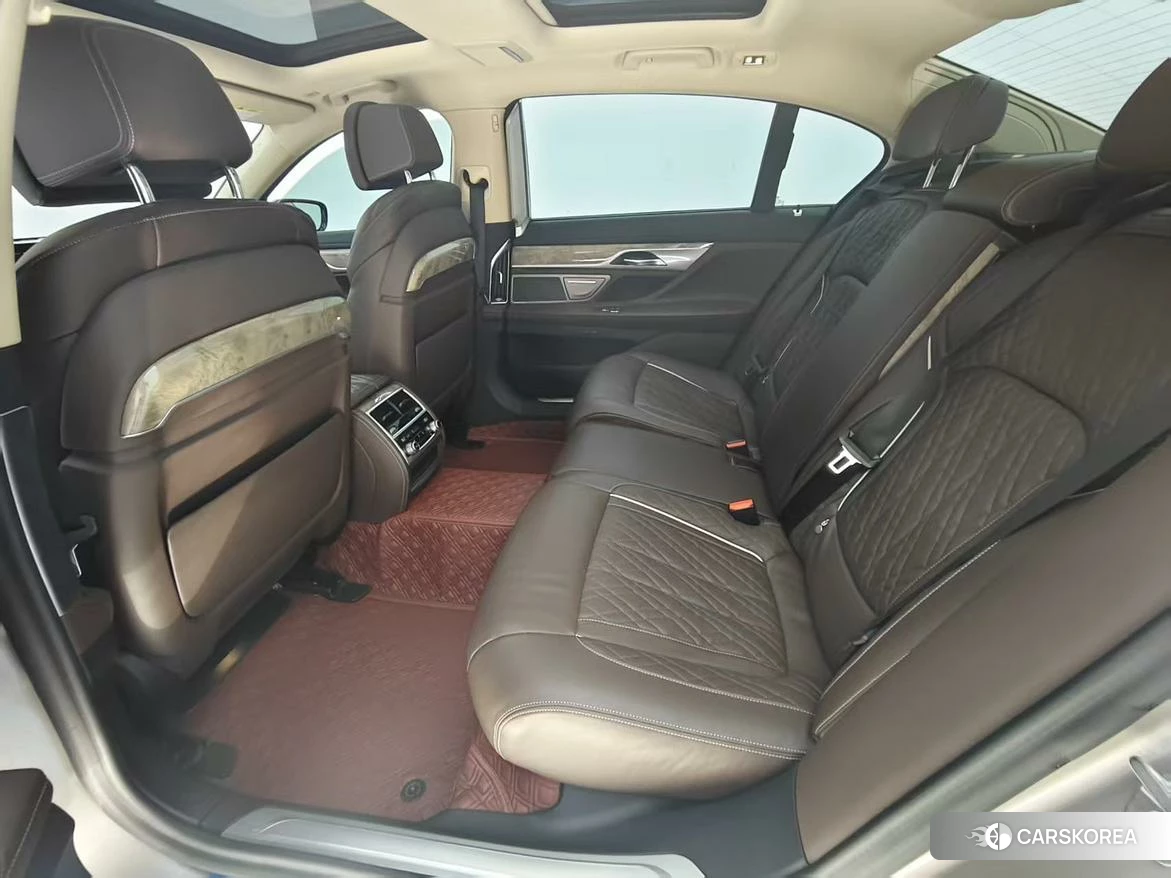 BMW 7 series id 4452752 из Китая 19