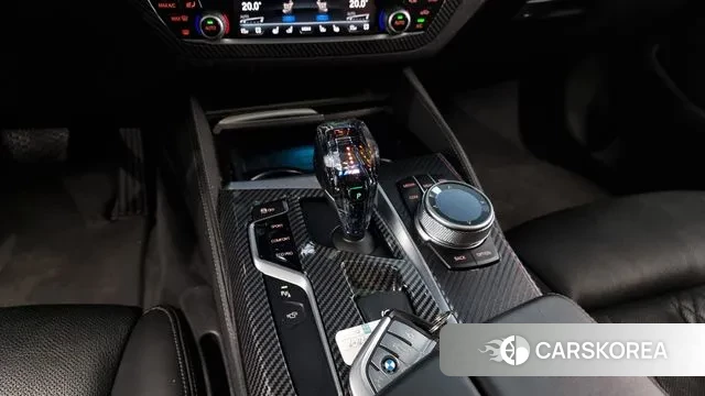 BMW 5 Series (G30) id 3024483 из Кореи 19