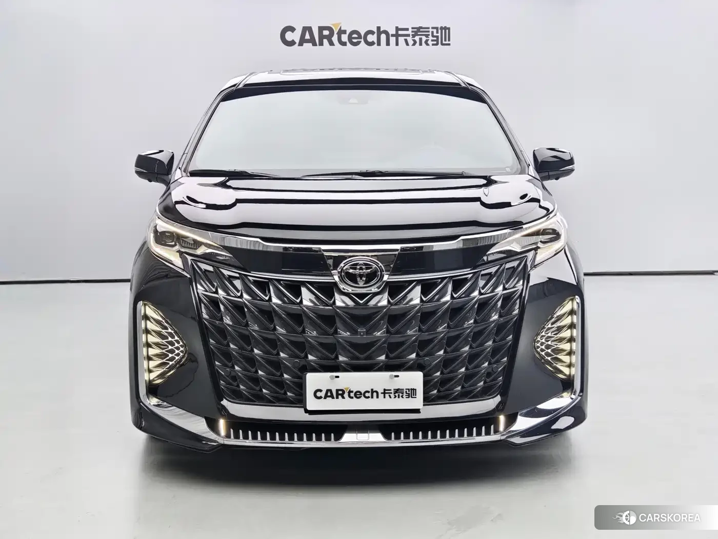 Toyota Sienna id 4599696 из Китая 23