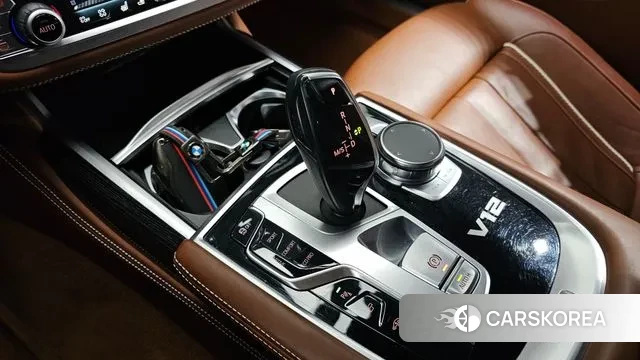 BMW 7 Series (G11) id 3499656 из Кореи 19